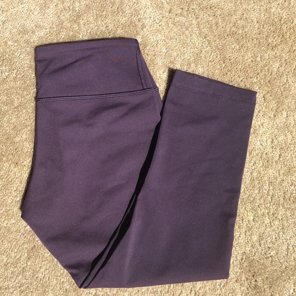 lululemon athletica Pants - Lululemon Crop Maroon Legging